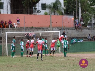 
<a style='margin-left: 5px;' class='btn btn-xs btn-social btn-facebook' href='https://www.facebook.com/sharer/sharer.php?u=https://www.boladovale.com.br/imgs/800-800-90/conteudo/fotos/1508/img1763.jpg' rel='popup' data-width='500' data-height='400'><i class='fa fa-facebook'></i>Compartilhar <span class='hidden-xs'>no Facebook</span>
</a> 
<a class='btn btn-default btn-xs' target='_blank' href='imgs/800-800-90/conteudo/fotos/1508/img1763.jpg'>
<span class='glyphicon glyphicon-cloud-download'></span> Salvar
</a> 
<span></span>