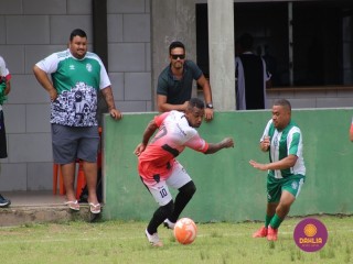 
<a style='margin-left: 5px;' class='btn btn-xs btn-social btn-facebook' href='https://www.facebook.com/sharer/sharer.php?u=https://www.boladovale.com.br/imgs/800-800-90/conteudo/fotos/1508/img1783.jpg' rel='popup' data-width='500' data-height='400'><i class='fa fa-facebook'></i>Compartilhar <span class='hidden-xs'>no Facebook</span>
</a> 
<a class='btn btn-default btn-xs' target='_blank' href='imgs/800-800-90/conteudo/fotos/1508/img1783.jpg'>
<span class='glyphicon glyphicon-cloud-download'></span> Salvar
</a> 
<span></span>