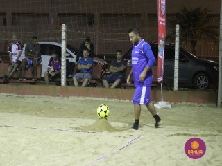 
<a style='margin-left: 5px;' class='btn btn-xs btn-social btn-facebook' href='https://www.facebook.com/sharer/sharer.php?u=https://www.boladovale.com.br/imgs/800-800-90/conteudo/fotos/1509/img1816.jpg' rel='popup' data-width='500' data-height='400'><i class='fa fa-facebook'></i>Compartilhar <span class='hidden-xs'>no Facebook</span>
</a> 
<a class='btn btn-default btn-xs' target='_blank' href='imgs/800-800-90/conteudo/fotos/1509/img1816.jpg'>
<span class='glyphicon glyphicon-cloud-download'></span> Salvar
</a> 
<span></span>