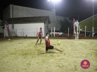 
<a style='margin-left: 5px;' class='btn btn-xs btn-social btn-facebook' href='https://www.facebook.com/sharer/sharer.php?u=https://www.boladovale.com.br/imgs/800-800-90/conteudo/fotos/1509/img1820.jpg' rel='popup' data-width='500' data-height='400'><i class='fa fa-facebook'></i>Compartilhar <span class='hidden-xs'>no Facebook</span>
</a> 
<a class='btn btn-default btn-xs' target='_blank' href='imgs/800-800-90/conteudo/fotos/1509/img1820.jpg'>
<span class='glyphicon glyphicon-cloud-download'></span> Salvar
</a> 
<span></span>