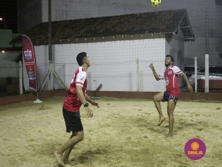 
<a style='margin-left: 5px;' class='btn btn-xs btn-social btn-facebook' href='https://www.facebook.com/sharer/sharer.php?u=https://www.boladovale.com.br/imgs/800-800-90/conteudo/fotos/1509/img1825.jpg' rel='popup' data-width='500' data-height='400'><i class='fa fa-facebook'></i>Compartilhar <span class='hidden-xs'>no Facebook</span>
</a> 
<a class='btn btn-default btn-xs' target='_blank' href='imgs/800-800-90/conteudo/fotos/1509/img1825.jpg'>
<span class='glyphicon glyphicon-cloud-download'></span> Salvar
</a> 
<span></span>