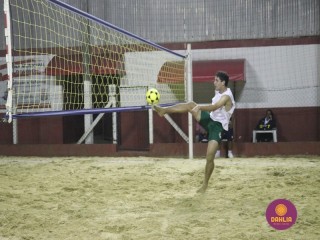 
<a style='margin-left: 5px;' class='btn btn-xs btn-social btn-facebook' href='https://www.facebook.com/sharer/sharer.php?u=https://www.boladovale.com.br/imgs/800-800-90/conteudo/fotos/1509/img1865.jpg' rel='popup' data-width='500' data-height='400'><i class='fa fa-facebook'></i>Compartilhar <span class='hidden-xs'>no Facebook</span>
</a> 
<a class='btn btn-default btn-xs' target='_blank' href='imgs/800-800-90/conteudo/fotos/1509/img1865.jpg'>
<span class='glyphicon glyphicon-cloud-download'></span> Salvar
</a> 
<span></span>