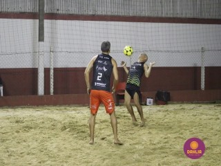 
<a style='margin-left: 5px;' class='btn btn-xs btn-social btn-facebook' href='https://www.facebook.com/sharer/sharer.php?u=https://www.boladovale.com.br/imgs/800-800-90/conteudo/fotos/1509/img1871.jpg' rel='popup' data-width='500' data-height='400'><i class='fa fa-facebook'></i>Compartilhar <span class='hidden-xs'>no Facebook</span>
</a> 
<a class='btn btn-default btn-xs' target='_blank' href='imgs/800-800-90/conteudo/fotos/1509/img1871.jpg'>
<span class='glyphicon glyphicon-cloud-download'></span> Salvar
</a> 
<span></span>