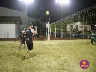 
<a style='margin-left: 5px;' class='btn btn-xs btn-social btn-facebook' href='https://www.facebook.com/sharer/sharer.php?u=https://www.boladovale.com.br/imgs/800-800-90/conteudo/fotos/1509/img1890.jpg' rel='popup' data-width='500' data-height='400'><i class='fa fa-facebook'></i>Compartilhar <span class='hidden-xs'>no Facebook</span>
</a> 
<a class='btn btn-default btn-xs' target='_blank' href='imgs/800-800-90/conteudo/fotos/1509/img1890.jpg'>
<span class='glyphicon glyphicon-cloud-download'></span> Salvar
</a> 
<span></span>