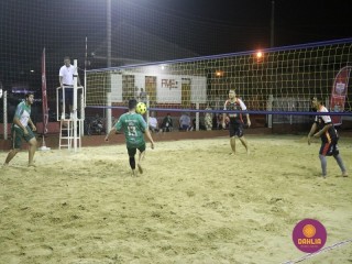 
<a style='margin-left: 5px;' class='btn btn-xs btn-social btn-facebook' href='https://www.facebook.com/sharer/sharer.php?u=https://www.boladovale.com.br/imgs/800-800-90/conteudo/fotos/1509/img1911.jpg' rel='popup' data-width='500' data-height='400'><i class='fa fa-facebook'></i>Compartilhar <span class='hidden-xs'>no Facebook</span>
</a> 
<a class='btn btn-default btn-xs' target='_blank' href='imgs/800-800-90/conteudo/fotos/1509/img1911.jpg'>
<span class='glyphicon glyphicon-cloud-download'></span> Salvar
</a> 
<span></span>