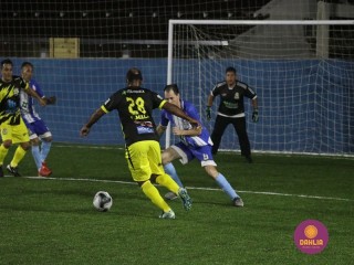 
<a style='margin-left: 5px;' class='btn btn-xs btn-social btn-facebook' href='https://www.facebook.com/sharer/sharer.php?u=https://www.boladovale.com.br/imgs/800-800-90/conteudo/fotos/1511/img2148.jpg' rel='popup' data-width='500' data-height='400'><i class='fa fa-facebook'></i>Compartilhar <span class='hidden-xs'>no Facebook</span>
</a> 
<a class='btn btn-default btn-xs' target='_blank' href='imgs/800-800-90/conteudo/fotos/1511/img2148.jpg'>
<span class='glyphicon glyphicon-cloud-download'></span> Salvar
</a> 
<span></span>