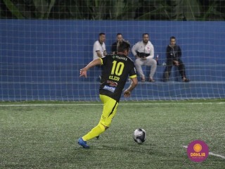 
<a style='margin-left: 5px;' class='btn btn-xs btn-social btn-facebook' href='https://www.facebook.com/sharer/sharer.php?u=https://www.boladovale.com.br/imgs/800-800-90/conteudo/fotos/1511/img2157.jpg' rel='popup' data-width='500' data-height='400'><i class='fa fa-facebook'></i>Compartilhar <span class='hidden-xs'>no Facebook</span>
</a> 
<a class='btn btn-default btn-xs' target='_blank' href='imgs/800-800-90/conteudo/fotos/1511/img2157.jpg'>
<span class='glyphicon glyphicon-cloud-download'></span> Salvar
</a> 
<span></span>
