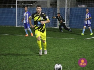
<a style='margin-left: 5px;' class='btn btn-xs btn-social btn-facebook' href='https://www.facebook.com/sharer/sharer.php?u=https://www.boladovale.com.br/imgs/800-800-90/conteudo/fotos/1511/img2166.jpg' rel='popup' data-width='500' data-height='400'><i class='fa fa-facebook'></i>Compartilhar <span class='hidden-xs'>no Facebook</span>
</a> 
<a class='btn btn-default btn-xs' target='_blank' href='imgs/800-800-90/conteudo/fotos/1511/img2166.jpg'>
<span class='glyphicon glyphicon-cloud-download'></span> Salvar
</a> 
<span></span>