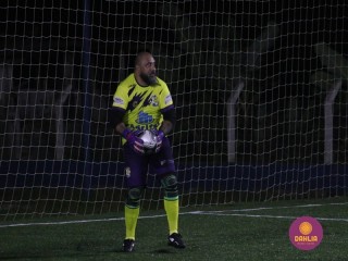 
<a style='margin-left: 5px;' class='btn btn-xs btn-social btn-facebook' href='https://www.facebook.com/sharer/sharer.php?u=https://www.boladovale.com.br/imgs/800-800-90/conteudo/fotos/1511/img2172.jpg' rel='popup' data-width='500' data-height='400'><i class='fa fa-facebook'></i>Compartilhar <span class='hidden-xs'>no Facebook</span>
</a> 
<a class='btn btn-default btn-xs' target='_blank' href='imgs/800-800-90/conteudo/fotos/1511/img2172.jpg'>
<span class='glyphicon glyphicon-cloud-download'></span> Salvar
</a> 
<span></span>