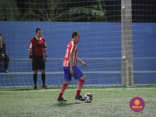 
<a style='margin-left: 5px;' class='btn btn-xs btn-social btn-facebook' href='https://www.facebook.com/sharer/sharer.php?u=https://www.boladovale.com.br/imgs/800-800-90/conteudo/fotos/1512/img2204.jpg' rel='popup' data-width='500' data-height='400'><i class='fa fa-facebook'></i>Compartilhar <span class='hidden-xs'>no Facebook</span>
</a> 
<a class='btn btn-default btn-xs' target='_blank' href='imgs/800-800-90/conteudo/fotos/1512/img2204.jpg'>
<span class='glyphicon glyphicon-cloud-download'></span> Salvar
</a> 
<span></span>