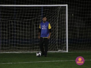 
<a style='margin-left: 5px;' class='btn btn-xs btn-social btn-facebook' href='https://www.facebook.com/sharer/sharer.php?u=https://www.boladovale.com.br/imgs/800-800-90/conteudo/fotos/1512/img2208.jpg' rel='popup' data-width='500' data-height='400'><i class='fa fa-facebook'></i>Compartilhar <span class='hidden-xs'>no Facebook</span>
</a> 
<a class='btn btn-default btn-xs' target='_blank' href='imgs/800-800-90/conteudo/fotos/1512/img2208.jpg'>
<span class='glyphicon glyphicon-cloud-download'></span> Salvar
</a> 
<span></span>