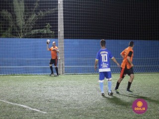 
<a style='margin-left: 5px;' class='btn btn-xs btn-social btn-facebook' href='https://www.facebook.com/sharer/sharer.php?u=https://www.boladovale.com.br/imgs/800-800-90/conteudo/fotos/1515/img8658.jpg' rel='popup' data-width='500' data-height='400'><i class='fa fa-facebook'></i>Compartilhar <span class='hidden-xs'>no Facebook</span>
</a> 
<a class='btn btn-default btn-xs' target='_blank' href='imgs/800-800-90/conteudo/fotos/1515/img8658.jpg'>
<span class='glyphicon glyphicon-cloud-download'></span> Salvar
</a> 
<span></span>
