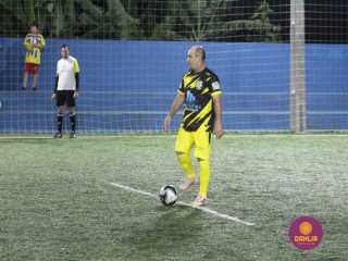 
<a style='margin-left: 5px;' class='btn btn-xs btn-social btn-facebook' href='https://www.facebook.com/sharer/sharer.php?u=https://www.boladovale.com.br/imgs/800-800-90/conteudo/fotos/1516/img8731.jpg' rel='popup' data-width='500' data-height='400'><i class='fa fa-facebook'></i>Compartilhar <span class='hidden-xs'>no Facebook</span>
</a> 
<a class='btn btn-default btn-xs' target='_blank' href='imgs/800-800-90/conteudo/fotos/1516/img8731.jpg'>
<span class='glyphicon glyphicon-cloud-download'></span> Salvar
</a> 
<span></span>