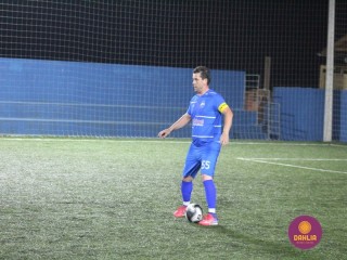 
<a style='margin-left: 5px;' class='btn btn-xs btn-social btn-facebook' href='https://www.facebook.com/sharer/sharer.php?u=https://www.boladovale.com.br/imgs/800-800-90/conteudo/fotos/1516/img8743.jpg' rel='popup' data-width='500' data-height='400'><i class='fa fa-facebook'></i>Compartilhar <span class='hidden-xs'>no Facebook</span>
</a> 
<a class='btn btn-default btn-xs' target='_blank' href='imgs/800-800-90/conteudo/fotos/1516/img8743.jpg'>
<span class='glyphicon glyphicon-cloud-download'></span> Salvar
</a> 
<span></span>