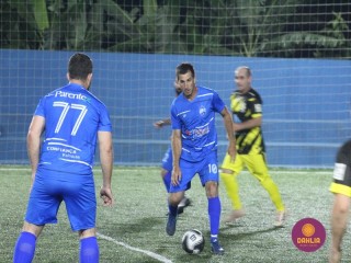 
<a style='margin-left: 5px;' class='btn btn-xs btn-social btn-facebook' href='https://www.facebook.com/sharer/sharer.php?u=https://www.boladovale.com.br/imgs/800-800-90/conteudo/fotos/1516/img8748.jpg' rel='popup' data-width='500' data-height='400'><i class='fa fa-facebook'></i>Compartilhar <span class='hidden-xs'>no Facebook</span>
</a> 
<a class='btn btn-default btn-xs' target='_blank' href='imgs/800-800-90/conteudo/fotos/1516/img8748.jpg'>
<span class='glyphicon glyphicon-cloud-download'></span> Salvar
</a> 
<span></span>