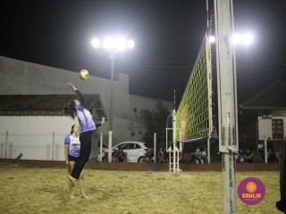 
<a style='margin-left: 5px;' class='btn btn-xs btn-social btn-facebook' href='https://www.facebook.com/sharer/sharer.php?u=https://www.boladovale.com.br/imgs/800-800-90/conteudo/fotos/1517/img2356.jpg' rel='popup' data-width='500' data-height='400'><i class='fa fa-facebook'></i>Compartilhar <span class='hidden-xs'>no Facebook</span>
</a> 
<a class='btn btn-default btn-xs' target='_blank' href='imgs/800-800-90/conteudo/fotos/1517/img2356.jpg'>
<span class='glyphicon glyphicon-cloud-download'></span> Salvar
</a> 
<span></span>
