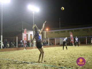 
<a style='margin-left: 5px;' class='btn btn-xs btn-social btn-facebook' href='https://www.facebook.com/sharer/sharer.php?u=https://www.boladovale.com.br/imgs/800-800-90/conteudo/fotos/1517/img2382.jpg' rel='popup' data-width='500' data-height='400'><i class='fa fa-facebook'></i>Compartilhar <span class='hidden-xs'>no Facebook</span>
</a> 
<a class='btn btn-default btn-xs' target='_blank' href='imgs/800-800-90/conteudo/fotos/1517/img2382.jpg'>
<span class='glyphicon glyphicon-cloud-download'></span> Salvar
</a> 
<span></span>