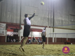 
<a style='margin-left: 5px;' class='btn btn-xs btn-social btn-facebook' href='https://www.facebook.com/sharer/sharer.php?u=https://www.boladovale.com.br/imgs/800-800-90/conteudo/fotos/1517/img2495.jpg' rel='popup' data-width='500' data-height='400'><i class='fa fa-facebook'></i>Compartilhar <span class='hidden-xs'>no Facebook</span>
</a> 
<a class='btn btn-default btn-xs' target='_blank' href='imgs/800-800-90/conteudo/fotos/1517/img2495.jpg'>
<span class='glyphicon glyphicon-cloud-download'></span> Salvar
</a> 
<span></span>