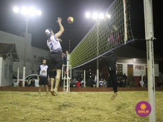 
<a style='margin-left: 5px;' class='btn btn-xs btn-social btn-facebook' href='https://www.facebook.com/sharer/sharer.php?u=https://www.boladovale.com.br/imgs/800-800-90/conteudo/fotos/1517/img2511.jpg' rel='popup' data-width='500' data-height='400'><i class='fa fa-facebook'></i>Compartilhar <span class='hidden-xs'>no Facebook</span>
</a> 
<a class='btn btn-default btn-xs' target='_blank' href='imgs/800-800-90/conteudo/fotos/1517/img2511.jpg'>
<span class='glyphicon glyphicon-cloud-download'></span> Salvar
</a> 
<span></span>