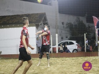 
<a style='margin-left: 5px;' class='btn btn-xs btn-social btn-facebook' href='https://www.facebook.com/sharer/sharer.php?u=https://www.boladovale.com.br/imgs/800-800-90/conteudo/fotos/1517/img2558.jpg' rel='popup' data-width='500' data-height='400'><i class='fa fa-facebook'></i>Compartilhar <span class='hidden-xs'>no Facebook</span>
</a> 
<a class='btn btn-default btn-xs' target='_blank' href='imgs/800-800-90/conteudo/fotos/1517/img2558.jpg'>
<span class='glyphicon glyphicon-cloud-download'></span> Salvar
</a> 
<span></span>