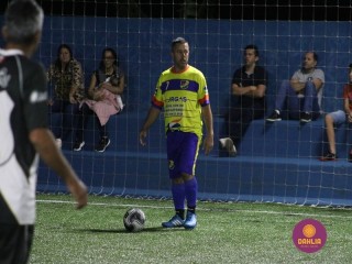 
<a style='margin-left: 5px;' class='btn btn-xs btn-social btn-facebook' href='https://www.facebook.com/sharer/sharer.php?u=https://www.boladovale.com.br/imgs/800-800-90/conteudo/fotos/1518/img2658.jpg' rel='popup' data-width='500' data-height='400'><i class='fa fa-facebook'></i>Compartilhar <span class='hidden-xs'>no Facebook</span>
</a> 
<a class='btn btn-default btn-xs' target='_blank' href='imgs/800-800-90/conteudo/fotos/1518/img2658.jpg'>
<span class='glyphicon glyphicon-cloud-download'></span> Salvar
</a> 
<span></span>