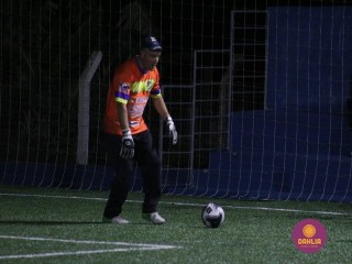 
<a style='margin-left: 5px;' class='btn btn-xs btn-social btn-facebook' href='https://www.facebook.com/sharer/sharer.php?u=https://www.boladovale.com.br/imgs/800-800-90/conteudo/fotos/1518/img2659.jpg' rel='popup' data-width='500' data-height='400'><i class='fa fa-facebook'></i>Compartilhar <span class='hidden-xs'>no Facebook</span>
</a> 
<a class='btn btn-default btn-xs' target='_blank' href='imgs/800-800-90/conteudo/fotos/1518/img2659.jpg'>
<span class='glyphicon glyphicon-cloud-download'></span> Salvar
</a> 
<span></span>