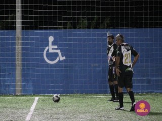 
<a style='margin-left: 5px;' class='btn btn-xs btn-social btn-facebook' href='https://www.facebook.com/sharer/sharer.php?u=https://www.boladovale.com.br/imgs/800-800-90/conteudo/fotos/1518/img2676.jpg' rel='popup' data-width='500' data-height='400'><i class='fa fa-facebook'></i>Compartilhar <span class='hidden-xs'>no Facebook</span>
</a> 
<a class='btn btn-default btn-xs' target='_blank' href='imgs/800-800-90/conteudo/fotos/1518/img2676.jpg'>
<span class='glyphicon glyphicon-cloud-download'></span> Salvar
</a> 
<span></span>