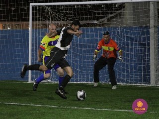 
<a style='margin-left: 5px;' class='btn btn-xs btn-social btn-facebook' href='https://www.facebook.com/sharer/sharer.php?u=https://www.boladovale.com.br/imgs/800-800-90/conteudo/fotos/1518/img2682.jpg' rel='popup' data-width='500' data-height='400'><i class='fa fa-facebook'></i>Compartilhar <span class='hidden-xs'>no Facebook</span>
</a> 
<a class='btn btn-default btn-xs' target='_blank' href='imgs/800-800-90/conteudo/fotos/1518/img2682.jpg'>
<span class='glyphicon glyphicon-cloud-download'></span> Salvar
</a> 
<span></span>