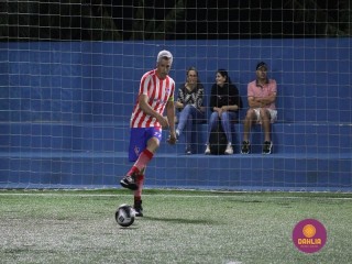 
<a style='margin-left: 5px;' class='btn btn-xs btn-social btn-facebook' href='https://www.facebook.com/sharer/sharer.php?u=https://www.boladovale.com.br/imgs/800-800-90/conteudo/fotos/1519/img2691.jpg' rel='popup' data-width='500' data-height='400'><i class='fa fa-facebook'></i>Compartilhar <span class='hidden-xs'>no Facebook</span>
</a> 
<a class='btn btn-default btn-xs' target='_blank' href='imgs/800-800-90/conteudo/fotos/1519/img2691.jpg'>
<span class='glyphicon glyphicon-cloud-download'></span> Salvar
</a> 
<span></span>