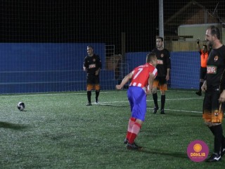 
<a style='margin-left: 5px;' class='btn btn-xs btn-social btn-facebook' href='https://www.facebook.com/sharer/sharer.php?u=https://www.boladovale.com.br/imgs/800-800-90/conteudo/fotos/1519/img2755.jpg' rel='popup' data-width='500' data-height='400'><i class='fa fa-facebook'></i>Compartilhar <span class='hidden-xs'>no Facebook</span>
</a> 
<a class='btn btn-default btn-xs' target='_blank' href='imgs/800-800-90/conteudo/fotos/1519/img2755.jpg'>
<span class='glyphicon glyphicon-cloud-download'></span> Salvar
</a> 
<span></span>