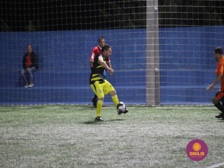 
<a style='margin-left: 5px;' class='btn btn-xs btn-social btn-facebook' href='https://www.facebook.com/sharer/sharer.php?u=https://www.boladovale.com.br/imgs/800-800-90/conteudo/fotos/1520/img2782.jpg' rel='popup' data-width='500' data-height='400'><i class='fa fa-facebook'></i>Compartilhar <span class='hidden-xs'>no Facebook</span>
</a> 
<a class='btn btn-default btn-xs' target='_blank' href='imgs/800-800-90/conteudo/fotos/1520/img2782.jpg'>
<span class='glyphicon glyphicon-cloud-download'></span> Salvar
</a> 
<span></span>
