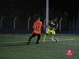 
<a style='margin-left: 5px;' class='btn btn-xs btn-social btn-facebook' href='https://www.facebook.com/sharer/sharer.php?u=https://www.boladovale.com.br/imgs/800-800-90/conteudo/fotos/1520/img2794.jpg' rel='popup' data-width='500' data-height='400'><i class='fa fa-facebook'></i>Compartilhar <span class='hidden-xs'>no Facebook</span>
</a> 
<a class='btn btn-default btn-xs' target='_blank' href='imgs/800-800-90/conteudo/fotos/1520/img2794.jpg'>
<span class='glyphicon glyphicon-cloud-download'></span> Salvar
</a> 
<span></span>