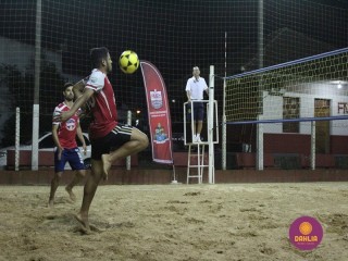 
<a style='margin-left: 5px;' class='btn btn-xs btn-social btn-facebook' href='https://www.facebook.com/sharer/sharer.php?u=https://www.boladovale.com.br/imgs/800-800-90/conteudo/fotos/1521/img8785.jpg' rel='popup' data-width='500' data-height='400'><i class='fa fa-facebook'></i>Compartilhar <span class='hidden-xs'>no Facebook</span>
</a> 
<a class='btn btn-default btn-xs' target='_blank' href='imgs/800-800-90/conteudo/fotos/1521/img8785.jpg'>
<span class='glyphicon glyphicon-cloud-download'></span> Salvar
</a> 
<span></span>