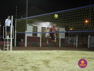 
<a style='margin-left: 5px;' class='btn btn-xs btn-social btn-facebook' href='https://www.facebook.com/sharer/sharer.php?u=https://www.boladovale.com.br/imgs/800-800-90/conteudo/fotos/1521/img8791.jpg' rel='popup' data-width='500' data-height='400'><i class='fa fa-facebook'></i>Compartilhar <span class='hidden-xs'>no Facebook</span>
</a> 
<a class='btn btn-default btn-xs' target='_blank' href='imgs/800-800-90/conteudo/fotos/1521/img8791.jpg'>
<span class='glyphicon glyphicon-cloud-download'></span> Salvar
</a> 
<span></span>