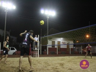 
<a style='margin-left: 5px;' class='btn btn-xs btn-social btn-facebook' href='https://www.facebook.com/sharer/sharer.php?u=https://www.boladovale.com.br/imgs/800-800-90/conteudo/fotos/1521/img8792.jpg' rel='popup' data-width='500' data-height='400'><i class='fa fa-facebook'></i>Compartilhar <span class='hidden-xs'>no Facebook</span>
</a> 
<a class='btn btn-default btn-xs' target='_blank' href='imgs/800-800-90/conteudo/fotos/1521/img8792.jpg'>
<span class='glyphicon glyphicon-cloud-download'></span> Salvar
</a> 
<span></span>