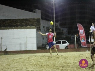 
<a style='margin-left: 5px;' class='btn btn-xs btn-social btn-facebook' href='https://www.facebook.com/sharer/sharer.php?u=https://www.boladovale.com.br/imgs/800-800-90/conteudo/fotos/1521/img8799.jpg' rel='popup' data-width='500' data-height='400'><i class='fa fa-facebook'></i>Compartilhar <span class='hidden-xs'>no Facebook</span>
</a> 
<a class='btn btn-default btn-xs' target='_blank' href='imgs/800-800-90/conteudo/fotos/1521/img8799.jpg'>
<span class='glyphicon glyphicon-cloud-download'></span> Salvar
</a> 
<span></span>