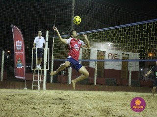 
<a style='margin-left: 5px;' class='btn btn-xs btn-social btn-facebook' href='https://www.facebook.com/sharer/sharer.php?u=https://www.boladovale.com.br/imgs/800-800-90/conteudo/fotos/1521/img8805.jpg' rel='popup' data-width='500' data-height='400'><i class='fa fa-facebook'></i>Compartilhar <span class='hidden-xs'>no Facebook</span>
</a> 
<a class='btn btn-default btn-xs' target='_blank' href='imgs/800-800-90/conteudo/fotos/1521/img8805.jpg'>
<span class='glyphicon glyphicon-cloud-download'></span> Salvar
</a> 
<span></span>