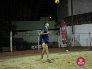 
<a style='margin-left: 5px;' class='btn btn-xs btn-social btn-facebook' href='https://www.facebook.com/sharer/sharer.php?u=https://www.boladovale.com.br/imgs/800-800-90/conteudo/fotos/1521/img8902.jpg' rel='popup' data-width='500' data-height='400'><i class='fa fa-facebook'></i>Compartilhar <span class='hidden-xs'>no Facebook</span>
</a> 
<a class='btn btn-default btn-xs' target='_blank' href='imgs/800-800-90/conteudo/fotos/1521/img8902.jpg'>
<span class='glyphicon glyphicon-cloud-download'></span> Salvar
</a> 
<span></span>