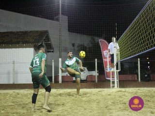 
<a style='margin-left: 5px;' class='btn btn-xs btn-social btn-facebook' href='https://www.facebook.com/sharer/sharer.php?u=https://www.boladovale.com.br/imgs/800-800-90/conteudo/fotos/1521/img8929.jpg' rel='popup' data-width='500' data-height='400'><i class='fa fa-facebook'></i>Compartilhar <span class='hidden-xs'>no Facebook</span>
</a> 
<a class='btn btn-default btn-xs' target='_blank' href='imgs/800-800-90/conteudo/fotos/1521/img8929.jpg'>
<span class='glyphicon glyphicon-cloud-download'></span> Salvar
</a> 
<span></span>