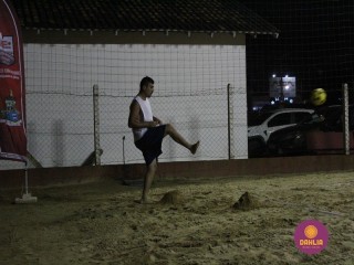 
<a style='margin-left: 5px;' class='btn btn-xs btn-social btn-facebook' href='https://www.facebook.com/sharer/sharer.php?u=https://www.boladovale.com.br/imgs/800-800-90/conteudo/fotos/1521/img8940.jpg' rel='popup' data-width='500' data-height='400'><i class='fa fa-facebook'></i>Compartilhar <span class='hidden-xs'>no Facebook</span>
</a> 
<a class='btn btn-default btn-xs' target='_blank' href='imgs/800-800-90/conteudo/fotos/1521/img8940.jpg'>
<span class='glyphicon glyphicon-cloud-download'></span> Salvar
</a> 
<span></span>