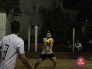 
<a style='margin-left: 5px;' class='btn btn-xs btn-social btn-facebook' href='https://www.facebook.com/sharer/sharer.php?u=https://www.boladovale.com.br/imgs/800-800-90/conteudo/fotos/1522/img9012.jpg' rel='popup' data-width='500' data-height='400'><i class='fa fa-facebook'></i>Compartilhar <span class='hidden-xs'>no Facebook</span>
</a> 
<a class='btn btn-default btn-xs' target='_blank' href='imgs/800-800-90/conteudo/fotos/1522/img9012.jpg'>
<span class='glyphicon glyphicon-cloud-download'></span> Salvar
</a> 
<span></span>