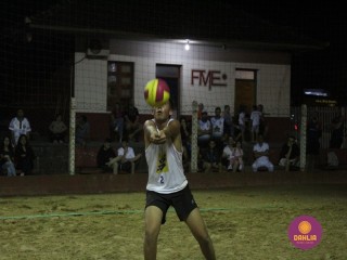 
<a style='margin-left: 5px;' class='btn btn-xs btn-social btn-facebook' href='https://www.facebook.com/sharer/sharer.php?u=https://www.boladovale.com.br/imgs/800-800-90/conteudo/fotos/1522/img9086.jpg' rel='popup' data-width='500' data-height='400'><i class='fa fa-facebook'></i>Compartilhar <span class='hidden-xs'>no Facebook</span>
</a> 
<a class='btn btn-default btn-xs' target='_blank' href='imgs/800-800-90/conteudo/fotos/1522/img9086.jpg'>
<span class='glyphicon glyphicon-cloud-download'></span> Salvar
</a> 
<span></span>