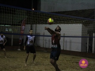 
<a style='margin-left: 5px;' class='btn btn-xs btn-social btn-facebook' href='https://www.facebook.com/sharer/sharer.php?u=https://www.boladovale.com.br/imgs/800-800-90/conteudo/fotos/1522/img9154.jpg' rel='popup' data-width='500' data-height='400'><i class='fa fa-facebook'></i>Compartilhar <span class='hidden-xs'>no Facebook</span>
</a> 
<a class='btn btn-default btn-xs' target='_blank' href='imgs/800-800-90/conteudo/fotos/1522/img9154.jpg'>
<span class='glyphicon glyphicon-cloud-download'></span> Salvar
</a> 
<span></span>