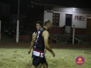 
<a style='margin-left: 5px;' class='btn btn-xs btn-social btn-facebook' href='https://www.facebook.com/sharer/sharer.php?u=https://www.boladovale.com.br/imgs/800-800-90/conteudo/fotos/1523/img9259.jpg' rel='popup' data-width='500' data-height='400'><i class='fa fa-facebook'></i>Compartilhar <span class='hidden-xs'>no Facebook</span>
</a> 
<a class='btn btn-default btn-xs' target='_blank' href='imgs/800-800-90/conteudo/fotos/1523/img9259.jpg'>
<span class='glyphicon glyphicon-cloud-download'></span> Salvar
</a> 
<span></span>