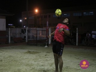 
<a style='margin-left: 5px;' class='btn btn-xs btn-social btn-facebook' href='https://www.facebook.com/sharer/sharer.php?u=https://www.boladovale.com.br/imgs/800-800-90/conteudo/fotos/1523/img9265.jpg' rel='popup' data-width='500' data-height='400'><i class='fa fa-facebook'></i>Compartilhar <span class='hidden-xs'>no Facebook</span>
</a> 
<a class='btn btn-default btn-xs' target='_blank' href='imgs/800-800-90/conteudo/fotos/1523/img9265.jpg'>
<span class='glyphicon glyphicon-cloud-download'></span> Salvar
</a> 
<span></span>