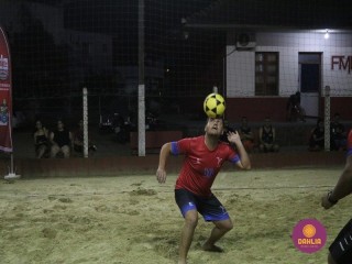 
<a style='margin-left: 5px;' class='btn btn-xs btn-social btn-facebook' href='https://www.facebook.com/sharer/sharer.php?u=https://www.boladovale.com.br/imgs/800-800-90/conteudo/fotos/1523/img9269.jpg' rel='popup' data-width='500' data-height='400'><i class='fa fa-facebook'></i>Compartilhar <span class='hidden-xs'>no Facebook</span>
</a> 
<a class='btn btn-default btn-xs' target='_blank' href='imgs/800-800-90/conteudo/fotos/1523/img9269.jpg'>
<span class='glyphicon glyphicon-cloud-download'></span> Salvar
</a> 
<span></span>