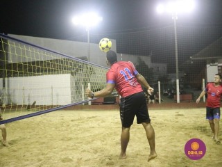 
<a style='margin-left: 5px;' class='btn btn-xs btn-social btn-facebook' href='https://www.facebook.com/sharer/sharer.php?u=https://www.boladovale.com.br/imgs/800-800-90/conteudo/fotos/1523/img9270.jpg' rel='popup' data-width='500' data-height='400'><i class='fa fa-facebook'></i>Compartilhar <span class='hidden-xs'>no Facebook</span>
</a> 
<a class='btn btn-default btn-xs' target='_blank' href='imgs/800-800-90/conteudo/fotos/1523/img9270.jpg'>
<span class='glyphicon glyphicon-cloud-download'></span> Salvar
</a> 
<span></span>