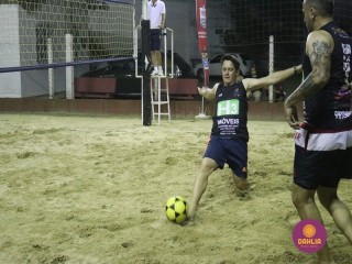 
<a style='margin-left: 5px;' class='btn btn-xs btn-social btn-facebook' href='https://www.facebook.com/sharer/sharer.php?u=https://www.boladovale.com.br/imgs/800-800-90/conteudo/fotos/1523/img9278.jpg' rel='popup' data-width='500' data-height='400'><i class='fa fa-facebook'></i>Compartilhar <span class='hidden-xs'>no Facebook</span>
</a> 
<a class='btn btn-default btn-xs' target='_blank' href='imgs/800-800-90/conteudo/fotos/1523/img9278.jpg'>
<span class='glyphicon glyphicon-cloud-download'></span> Salvar
</a> 
<span></span>