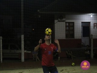 
<a style='margin-left: 5px;' class='btn btn-xs btn-social btn-facebook' href='https://www.facebook.com/sharer/sharer.php?u=https://www.boladovale.com.br/imgs/800-800-90/conteudo/fotos/1523/img9304.jpg' rel='popup' data-width='500' data-height='400'><i class='fa fa-facebook'></i>Compartilhar <span class='hidden-xs'>no Facebook</span>
</a> 
<a class='btn btn-default btn-xs' target='_blank' href='imgs/800-800-90/conteudo/fotos/1523/img9304.jpg'>
<span class='glyphicon glyphicon-cloud-download'></span> Salvar
</a> 
<span></span>