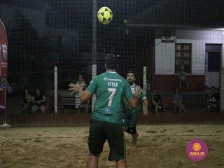 
<a style='margin-left: 5px;' class='btn btn-xs btn-social btn-facebook' href='https://www.facebook.com/sharer/sharer.php?u=https://www.boladovale.com.br/imgs/800-800-90/conteudo/fotos/1523/img9316.jpg' rel='popup' data-width='500' data-height='400'><i class='fa fa-facebook'></i>Compartilhar <span class='hidden-xs'>no Facebook</span>
</a> 
<a class='btn btn-default btn-xs' target='_blank' href='imgs/800-800-90/conteudo/fotos/1523/img9316.jpg'>
<span class='glyphicon glyphicon-cloud-download'></span> Salvar
</a> 
<span></span>